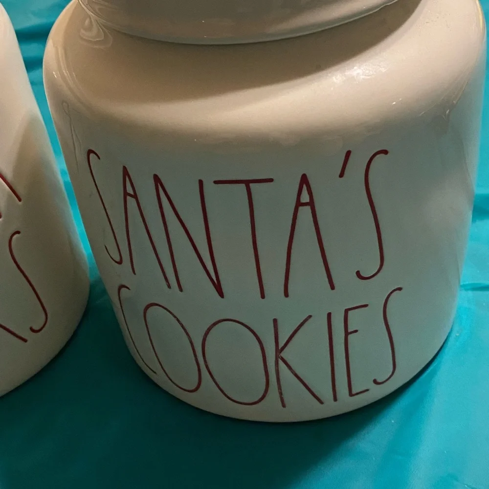 Rae Dunn Christmas canisters set of 4 New without tags - Picture 11 of 13